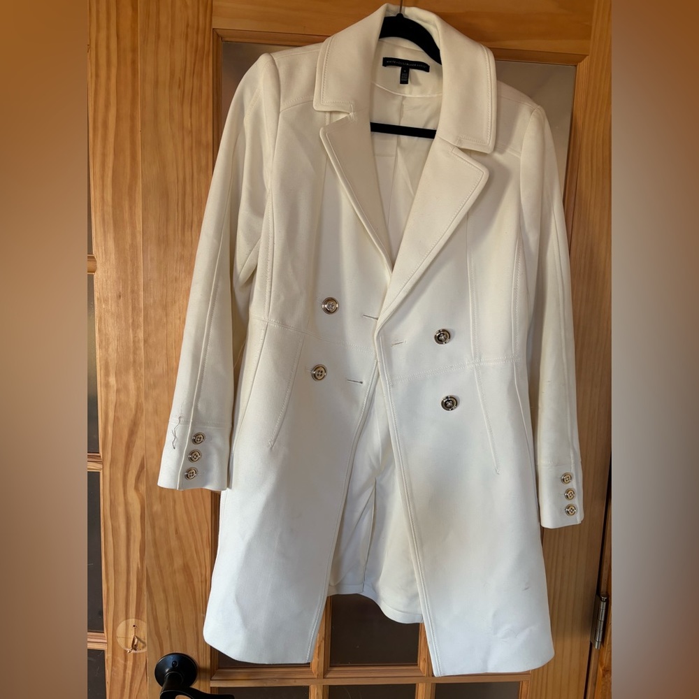 White House Black Market Cream Coat, GUC, Small